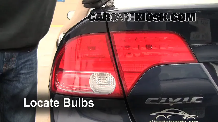2007 Honda Civic LX 1.8L 4 Cyl. Sedan (4 Door) Luces Luz trasera (reemplazar foco)